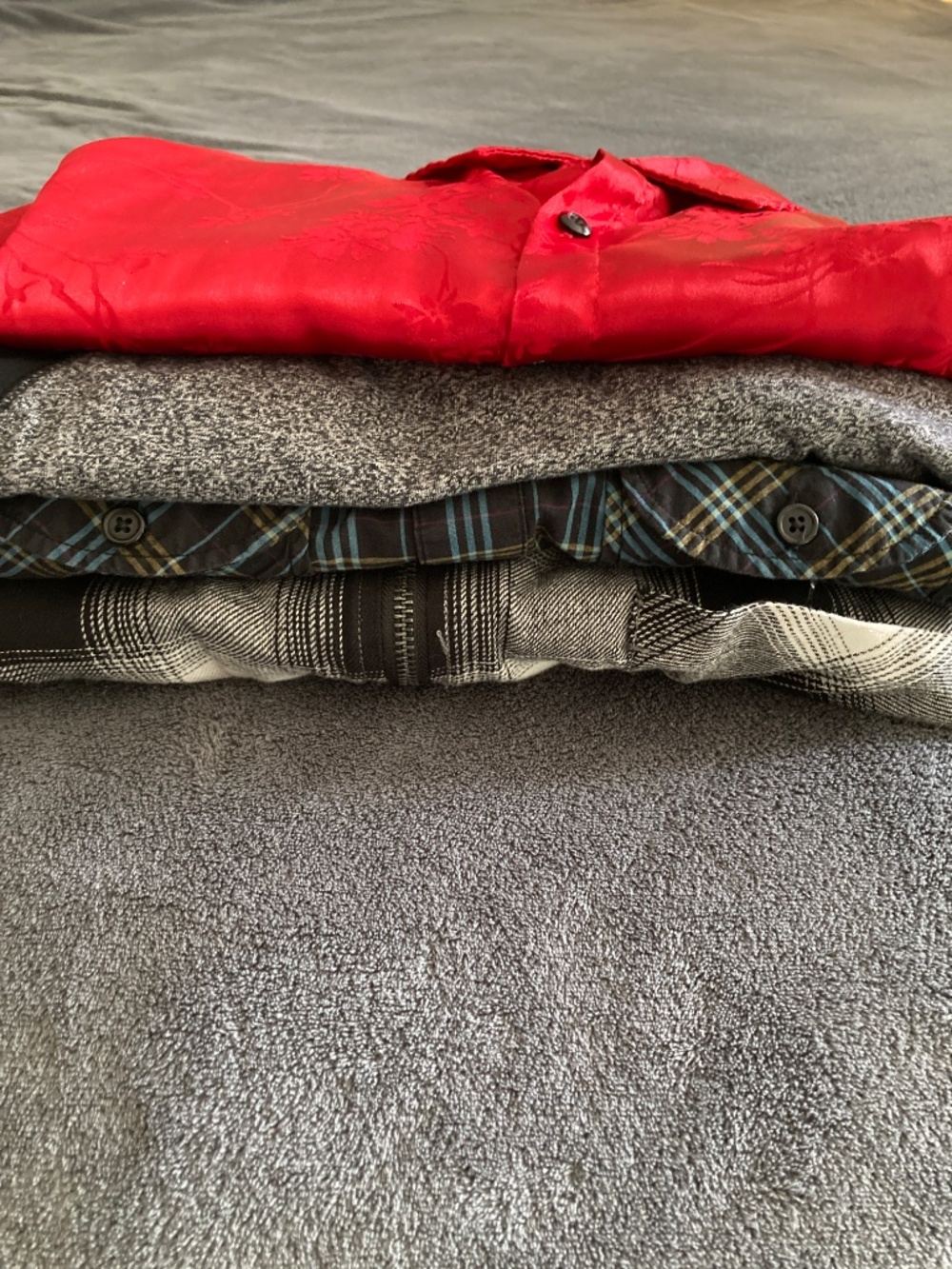 Four Shirts Bundle - Size Large - Black, Red, Navy - Picture 11 of 17